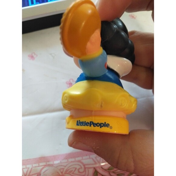 Fisher Price Little People Disney PRINCESS SNOW WHITE CASTLE Kingdom APPLE PIE - Picture 4 of 5